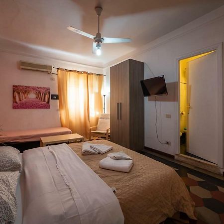 Principe Amedeo Bed & Breakfast โรม ภายนอก รูปภาพ